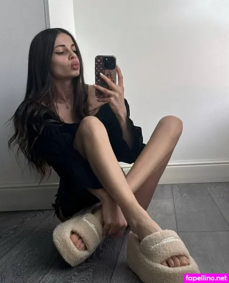 Julia Color OnlyFans Thumbnail #H7QKLifv8K
