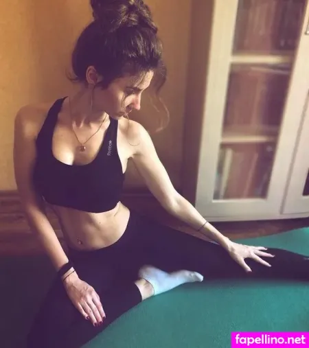 Julia Delart Main Profile Photo