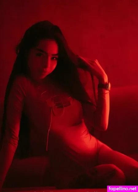 Julia Diamond OnlyFans Thumbnail #R8tPWYI1W5