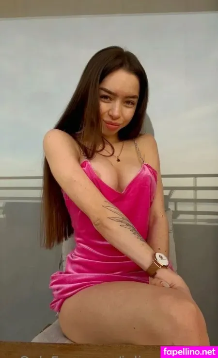 Julia Diamond OnlyFans Thumbnail #unFtEcqWiO