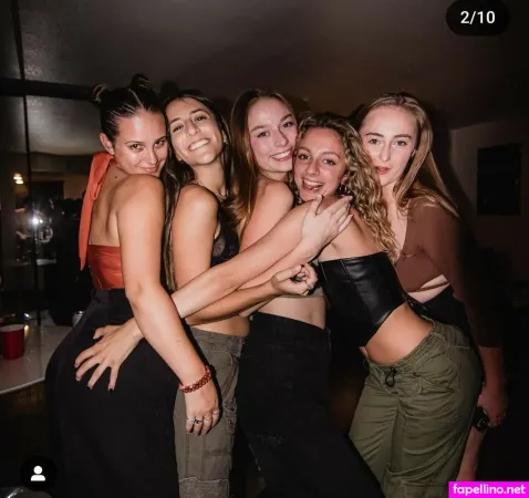 Julia Dicesare OnlyFans Thumbnail #R4MHawiD9V