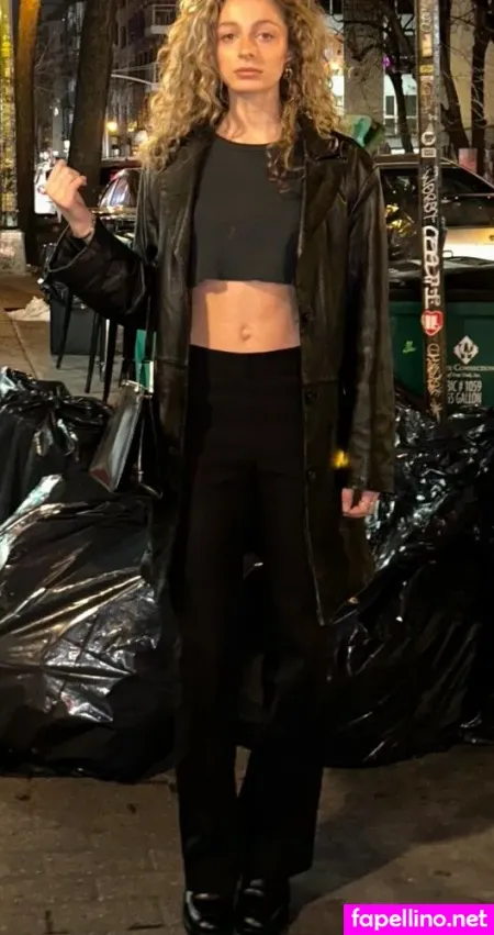 Julia Dicesare Main Profile Photo