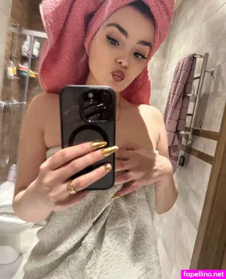 Julia Embeer OnlyFans Thumbnail #Bc9gZ0eUWy