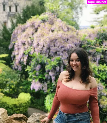 Julia F OnlyFans Thumbnail #SHCY0Jk1RJ