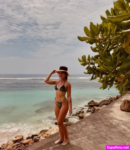 Julia Filament OnlyFans Thumbnail #ARAJetrEOs