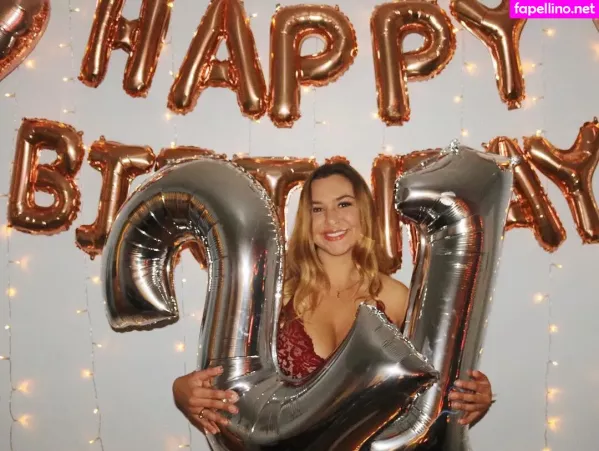 Julia G OnlyFans Thumbnail #DPW8MGubBQ