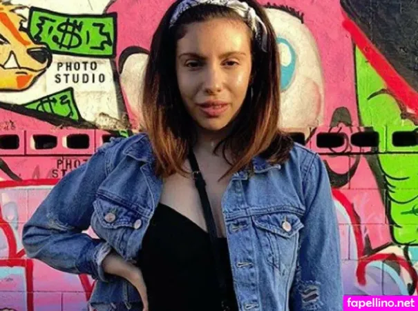 Julia Gilman OnlyFans Thumbnail #AMpQqJo5Fk