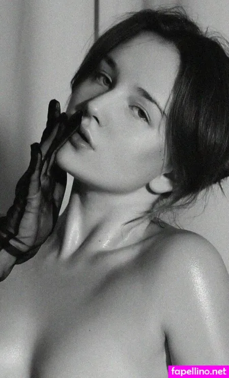 Julia Goddes OnlyFans Thumbnail #VfnU4GMh0F