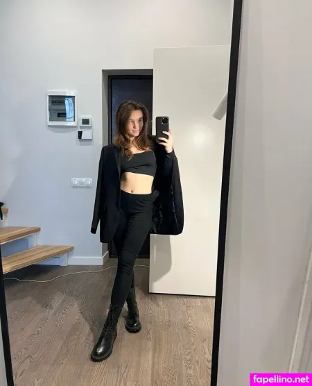 Julia Goddes OnlyFans Thumbnail #m8KApZ8KCr