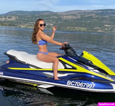 Julia Grosso OnlyFans Thumbnail #ZHpl2tIYg8