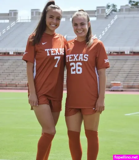 Julia Grosso OnlyFans Thumbnail #fYevPMchC7