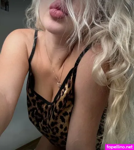 Julia Gudesmuk OnlyFans Thumbnail #Sn0y0dSNco