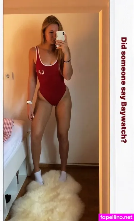 Julia Haas OnlyFans Thumbnail #NpBsWoyBlw