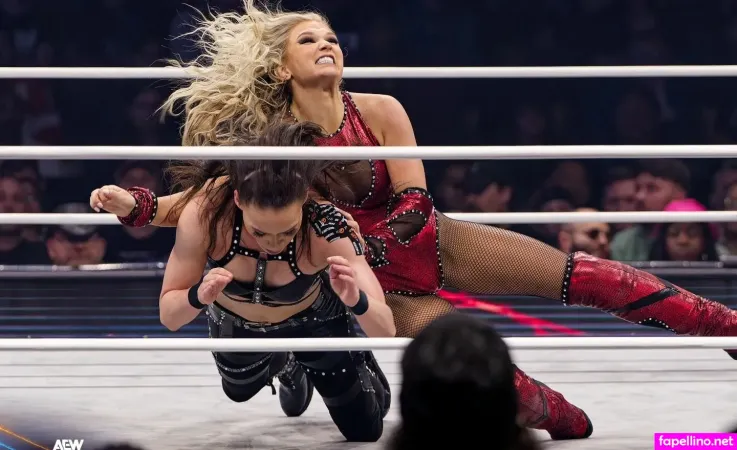 Julia Hart 15 OnlyFans Thumbnail #VOSLizKs8i