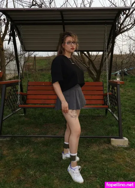 Julia In Disguise OnlyFans Thumbnail #GjbBoBem5C