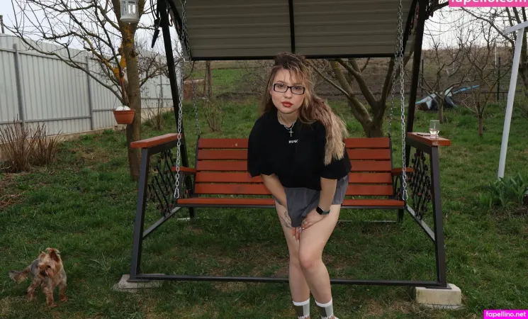 Julia In Disguise OnlyFans Thumbnail #diPYqxj1sY