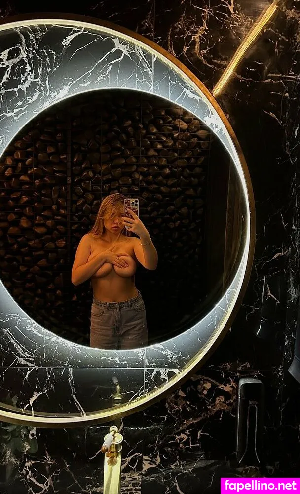 julia_in_disguise, juliaindisguise Nude Leaked OnlyFans Photo #uRcrpFNESs