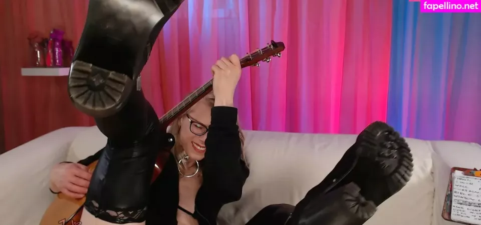 Julia Jane OnlyFans Thumbnail #WK1SMBHXgg