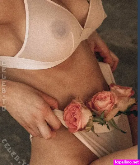 Julia Janiszewska OnlyFans Thumbnail #qq2rtp1Pmx