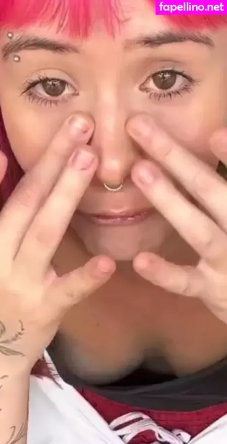 Julia K Barni OnlyFans Thumbnail #LMSllCGVTY