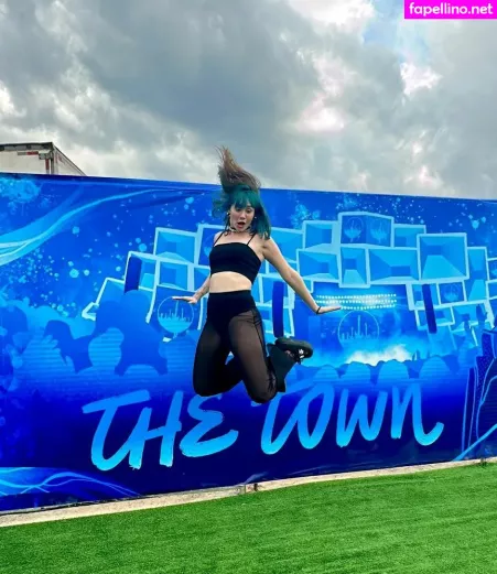 Julia K Barni OnlyFans Thumbnail #gcYYgOGcaR