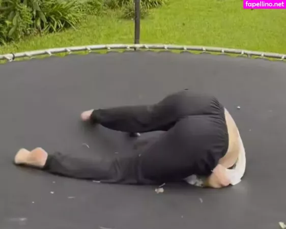 Julia K Barni OnlyFans Thumbnail #m1nFMHiBwq