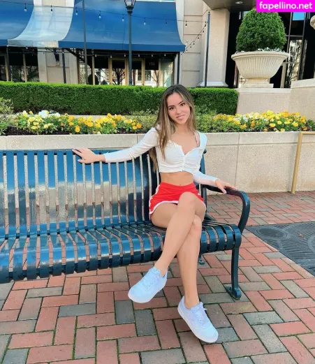 Julia Katelyn Ernst OnlyFans Thumbnail #V4Flej08iW