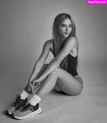 Julia Katelyn Ernst OnlyFans Thumbnail #foR8rkdUqD