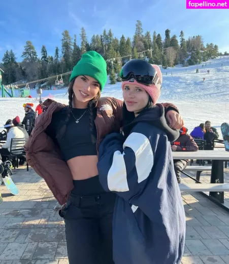 Julia Katelyn Ernst OnlyFans Thumbnail #iETH81FAfq