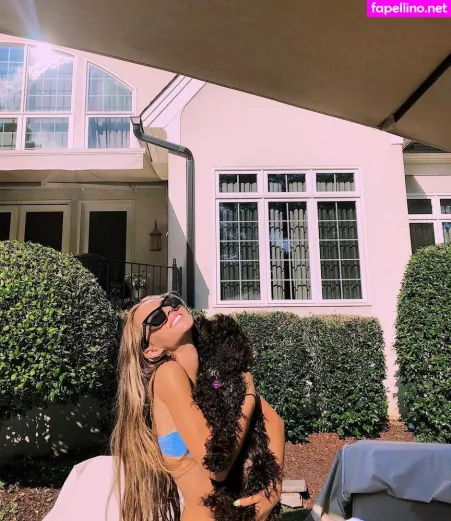 Julia Katelyn Ernst OnlyFans Thumbnail #p2r3sVmHzZ