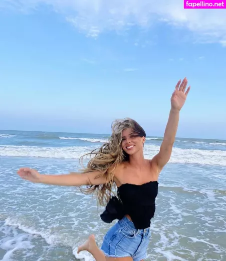 Julia Katelyn Ernst OnlyFans Thumbnail #qNegRcFLnT
