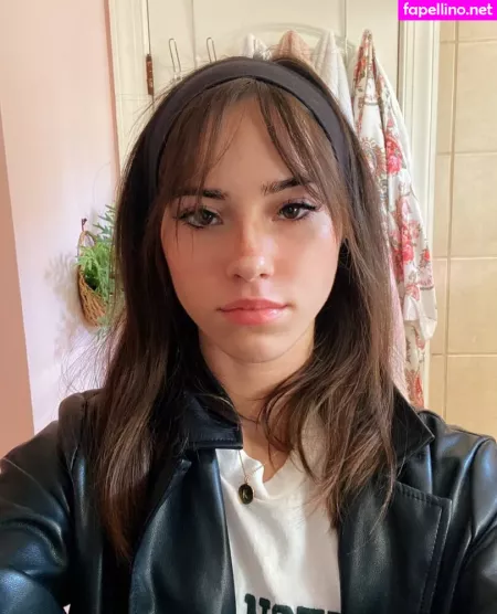 Julia Katelyn Ernst OnlyFans Thumbnail #wfa2YKR6Jj