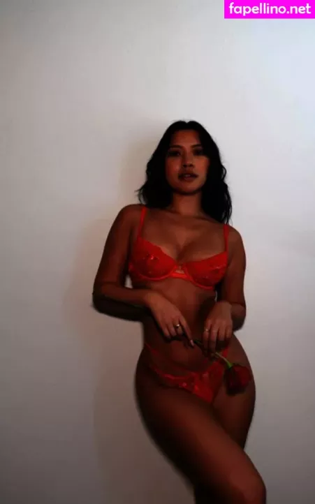 Julia Kelly OnlyFans Thumbnail #RPCNvPFyfh