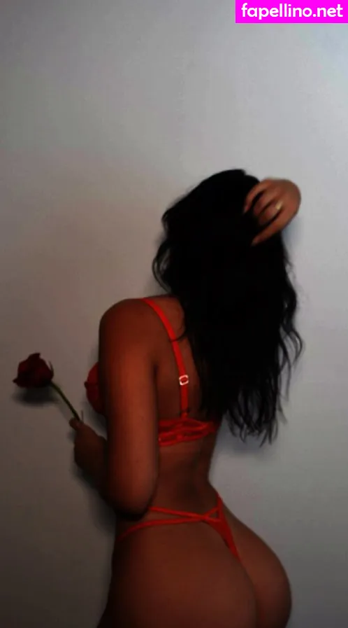 missjuliakelly, thesophiakelly Nude Leaked OnlyFans Photo #mNZ8KgmdmB