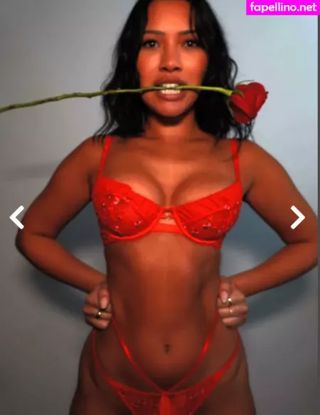 Julia Kelly OnlyFans Thumbnail #oAyCvGio2k