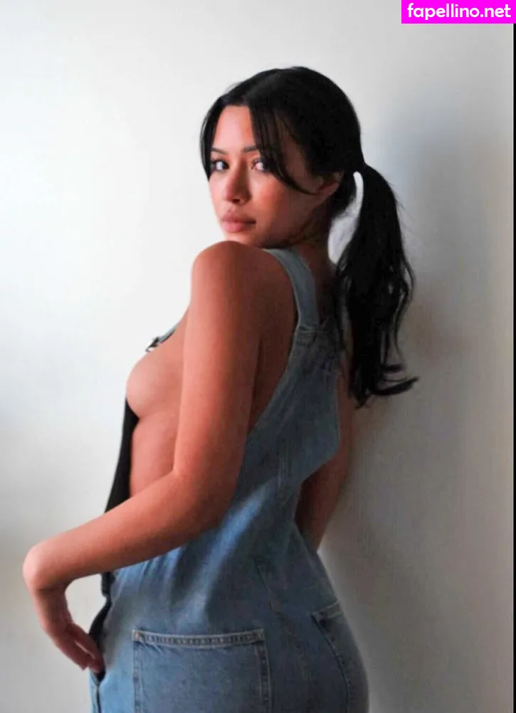missjuliakelly, thesophiakelly Nude Leaked OnlyFans Photo #uxhkM5CFLn