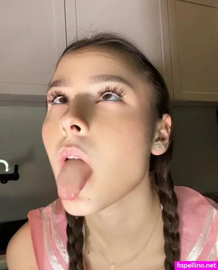 Julia Kiss OnlyFans Thumbnail #ugdSIxtAdi