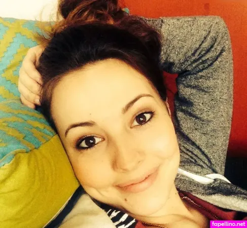 Julia Krger OnlyFans Thumbnail #As9by413c5