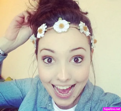 Julia Krger OnlyFans Thumbnail #LJHbFgN1vr