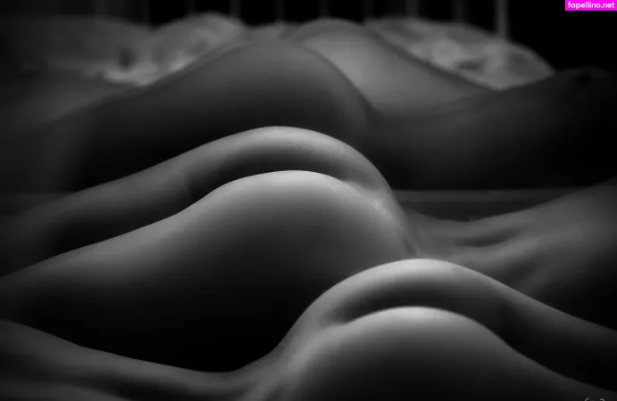 Julia Kussi OnlyFans Thumbnail #0vuQNUDJbx