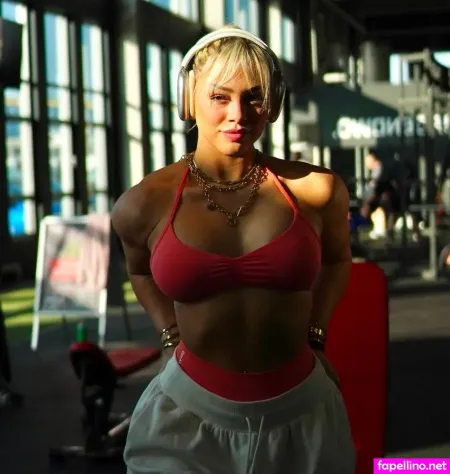 Julia Leonie OnlyFans Thumbnail #aIT3zh1J4M