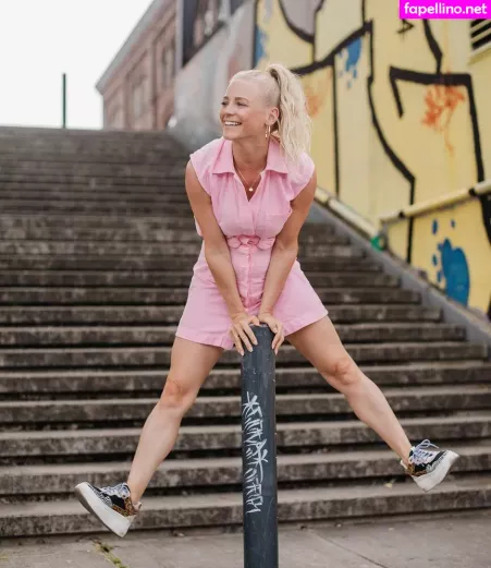 Julia Lindholm OnlyFans Thumbnail #LRP7dCtyIp