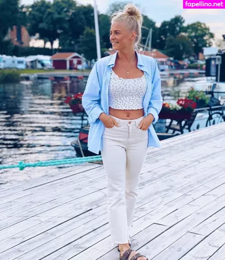 Julia Lindholm OnlyFans Thumbnail #Vi4xm3Hac3