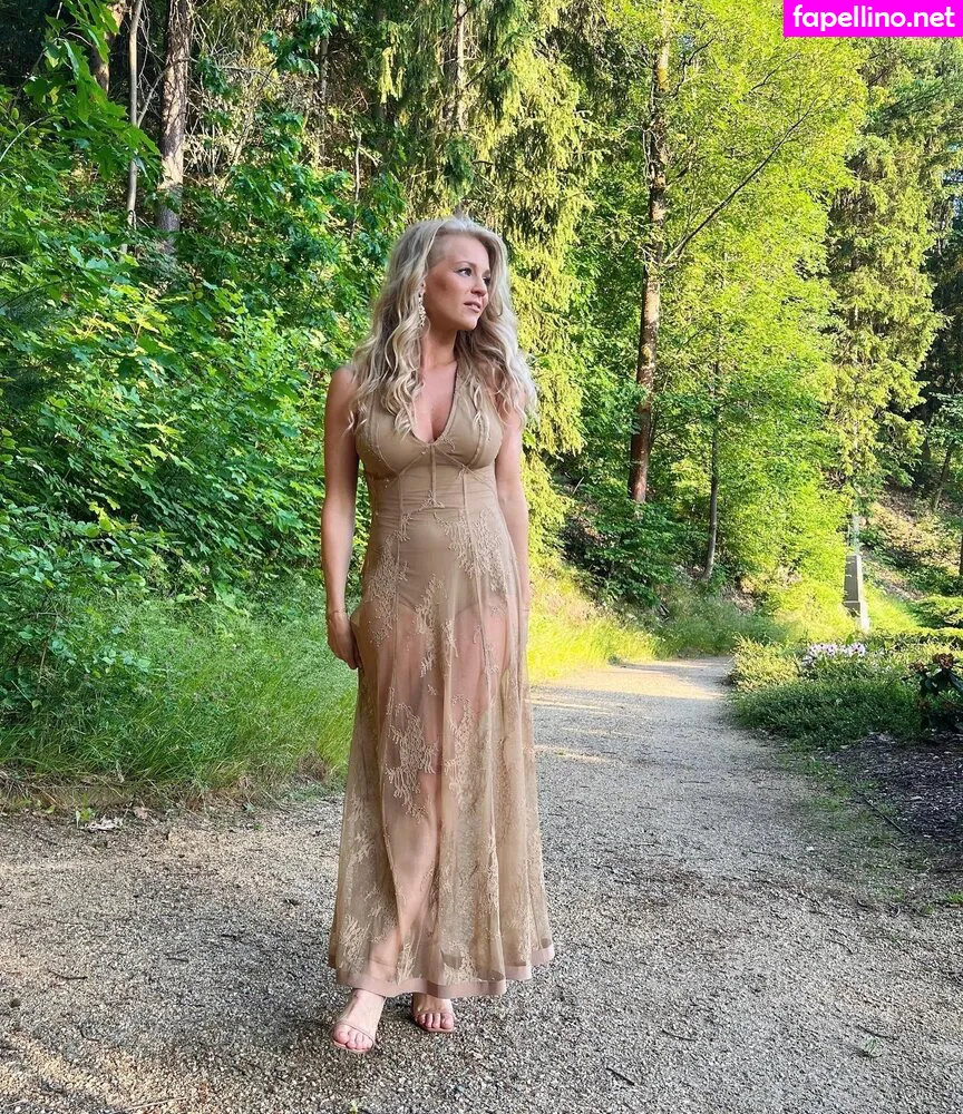 julialindholmofficial Nude Leaked OnlyFans Photo #db2xAocawe