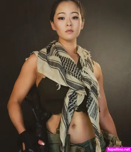 Julia Ling OnlyFans Thumbnail #fIG0vxLgAW