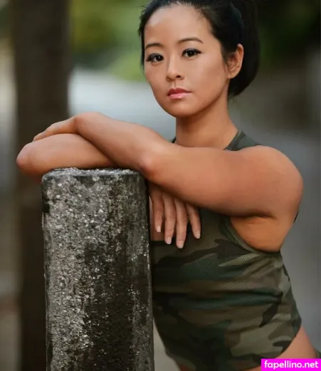 Julia Ling OnlyFans Thumbnail #s0OTkxj9CF