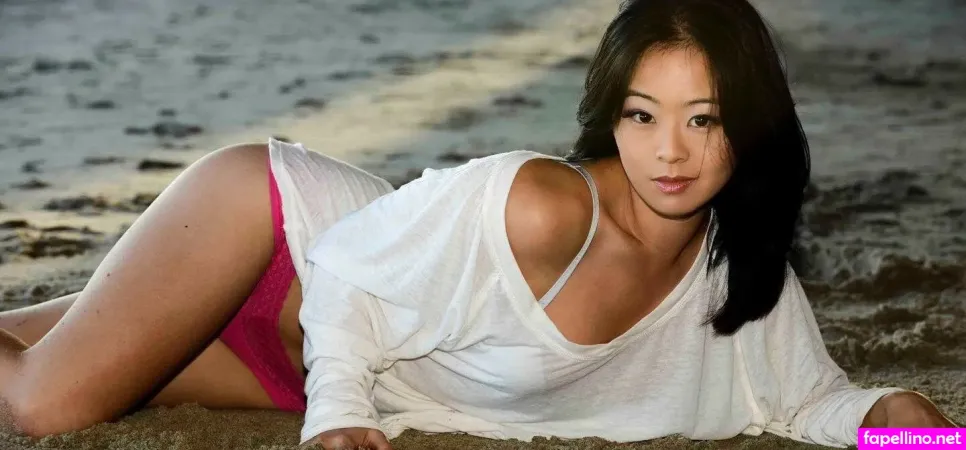 Julia Ling OnlyFans Thumbnail #xzEe7a8HpB