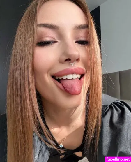 Julia Love69 OnlyFans Thumbnail #H0PU3Y9iVy