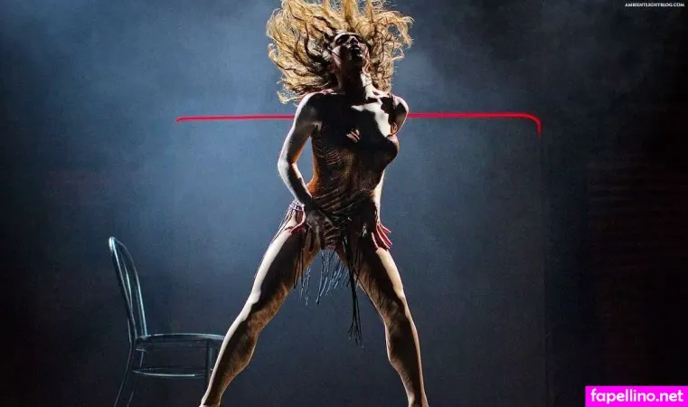 Julia Macchio OnlyFans Thumbnail #Xwsbp63dRb