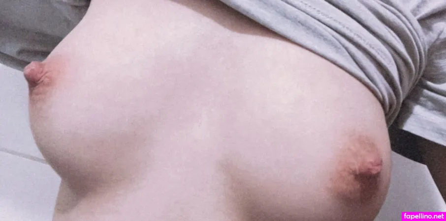 Julia Macedo OnlyFans Thumbnail #timlHXWbtq